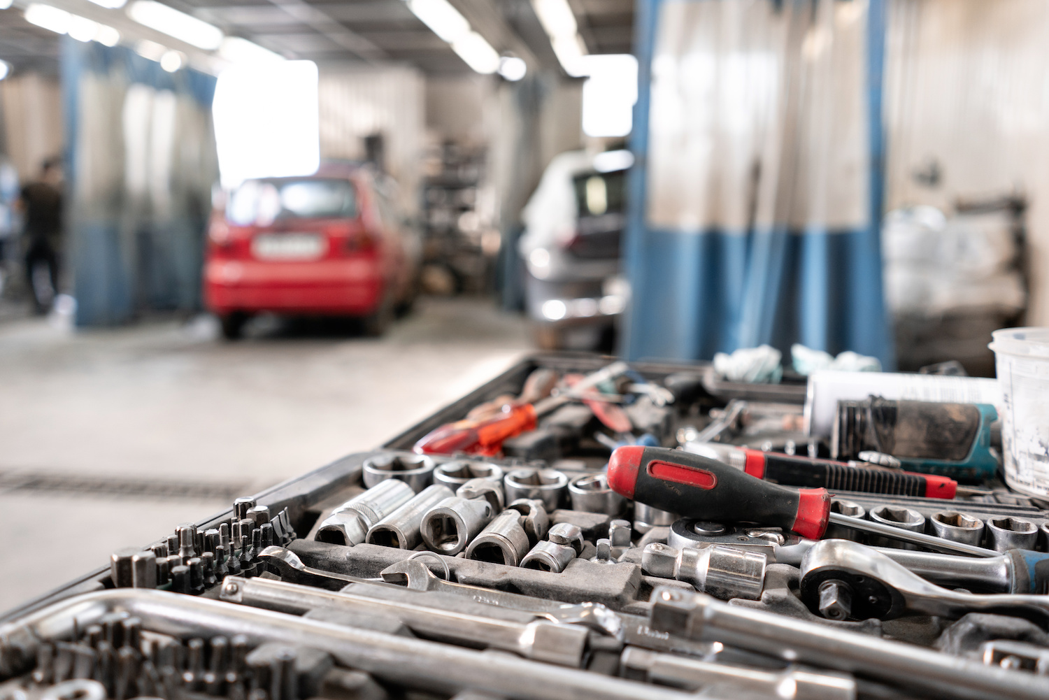 Essential Tools Every Car Owner Should Have for Maintenance and Repairs